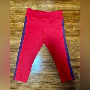 Women’s Zia Activewear cropped under knee leggings